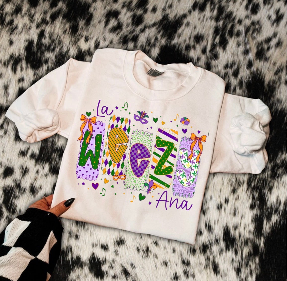 Laweezyana Mardi Gras t shirt or crew